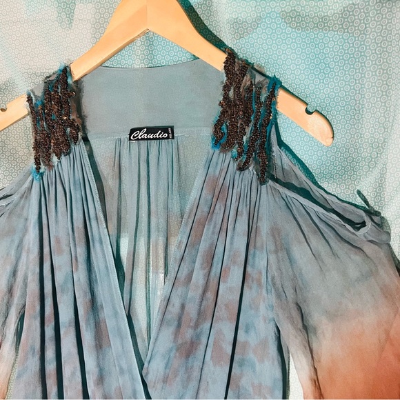 Gorgeous Claudio Milano tunic - Picture 3 of 12